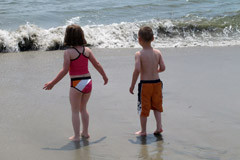 Kate & Eli having so much fun